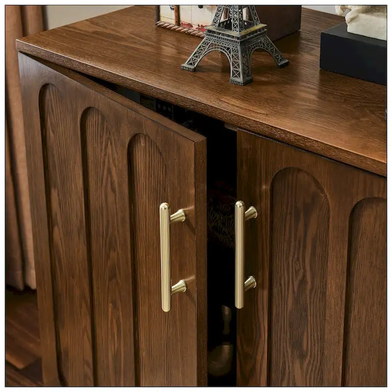 Buffet Mid-century Moderne cannelé avec étagères réglables