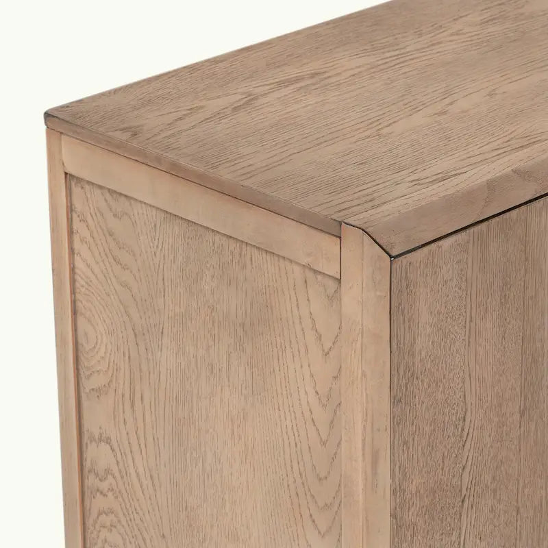 Meuble bas en bois à 2 portes