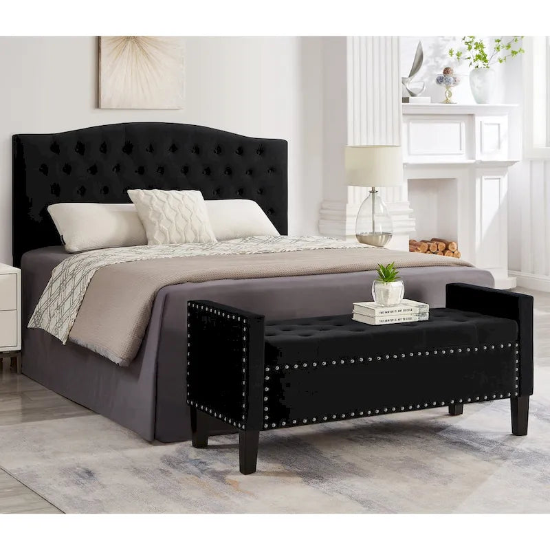 Banc de rangement capitonné avec garniture cloutée