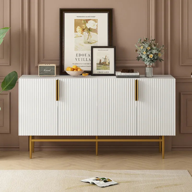 Buffet moderne élégant à 4 portes avec poignées en métal doré pour salle à manger, salon, chambre, couloir