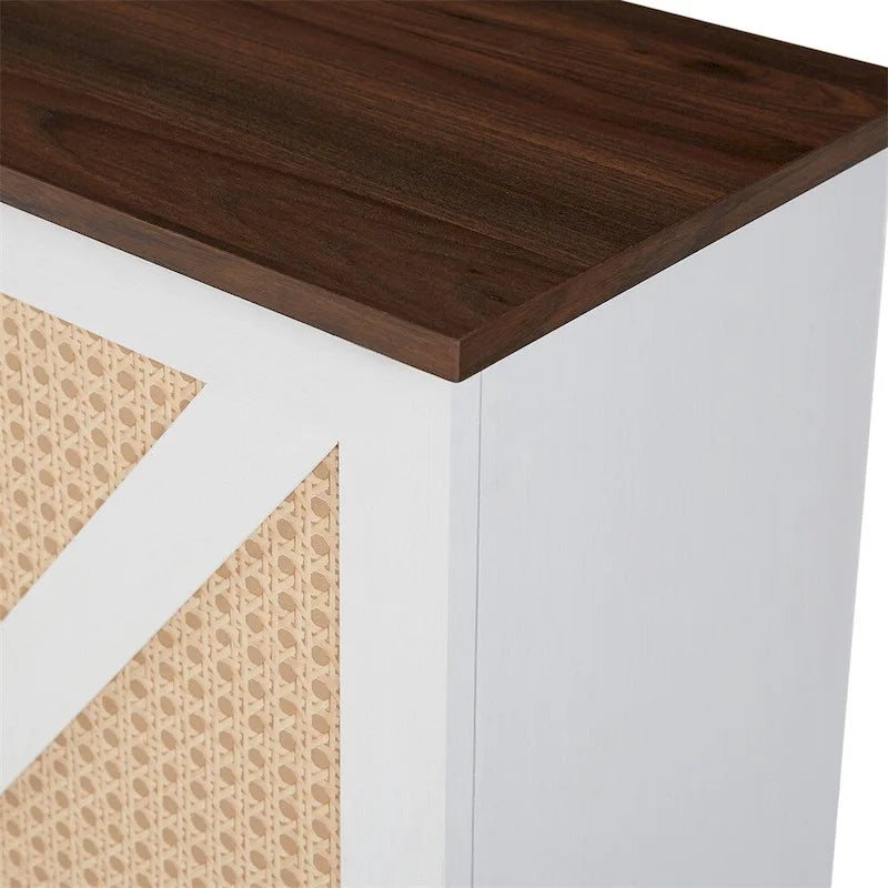 Meuble de bar d'angle en faux rotin avec porte de grange, range-bouteilles et porte-verres