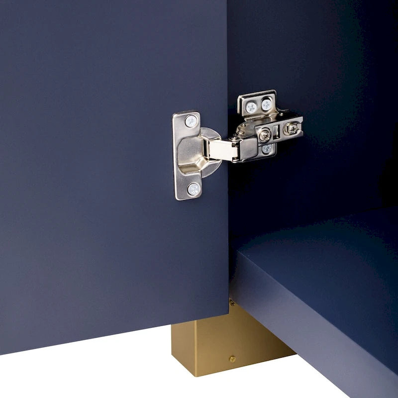 Meuble à 4 portes avec design d'angle arrondi et panneaux de porte ondulés